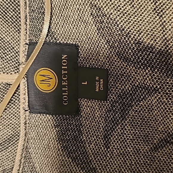 Cardigan - Picture 2 of 2